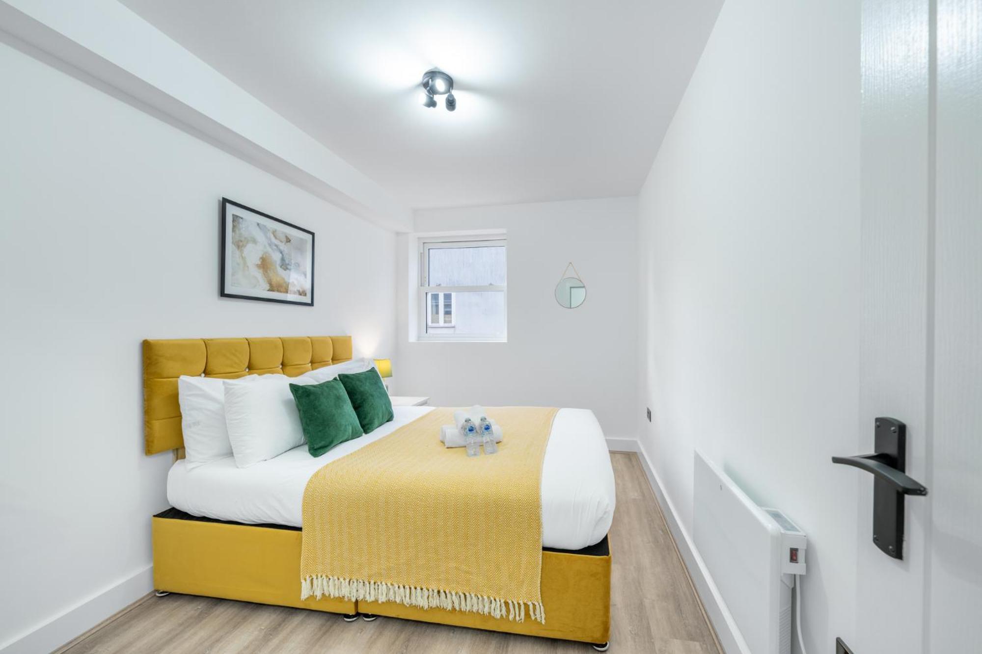 Urban And Trendy Stratford Sleeps 8 Free Parking Wifi * London